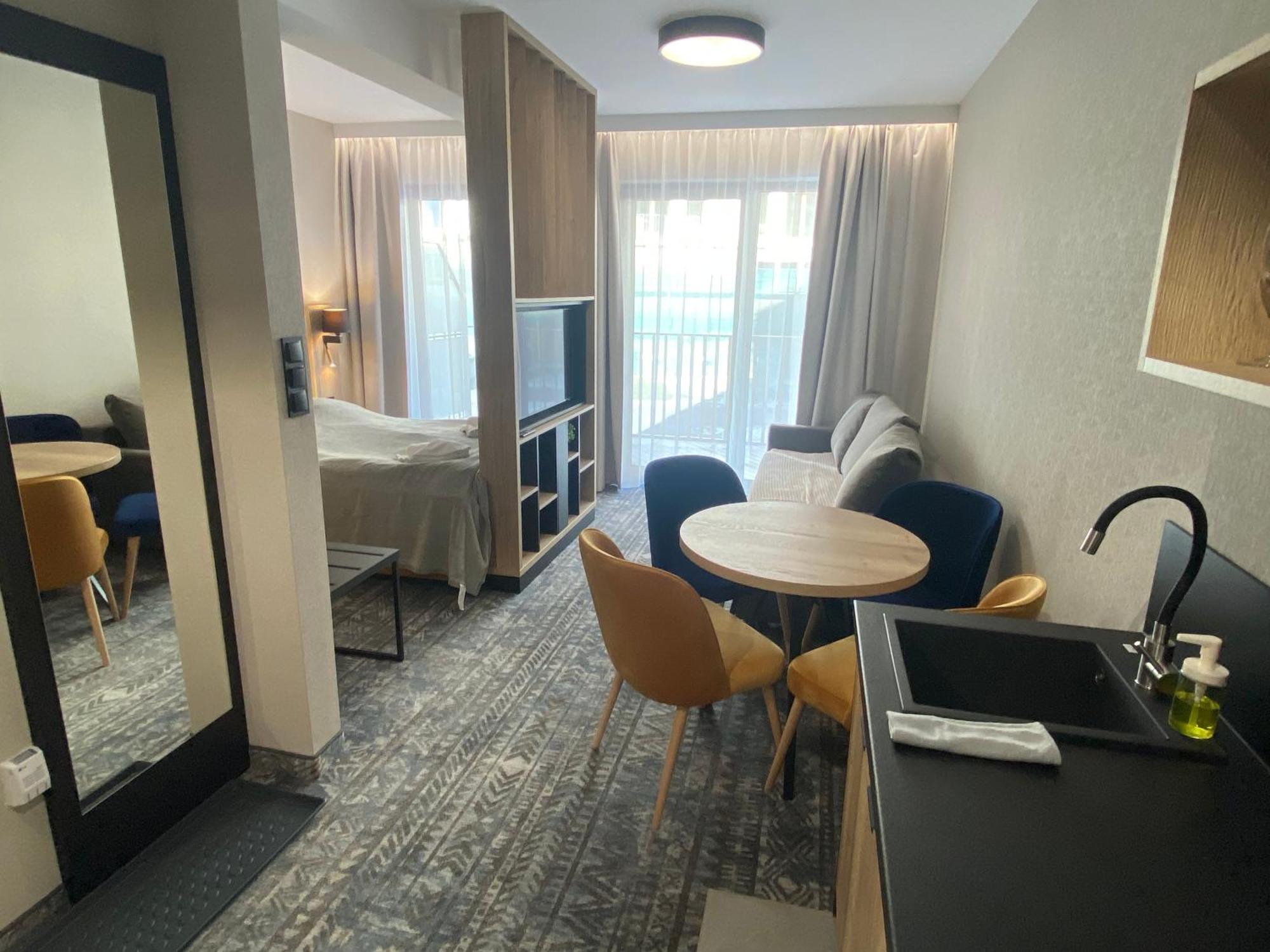 Apartment Zloty Horyzont 1 *
